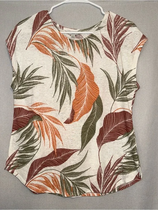 Orvis Short-Sleeve Linen Blend Scoop Neck Top with Leaf Print - Picture 1 of 6
